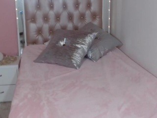 Dannaa-1 naked on cam. Free Live Sex Chat Room