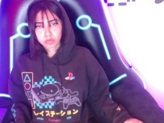 Kitsumii naked on cam. Free Live Sex Chat Room