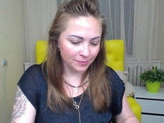 HannaTattoo naked on cam. Free Live Sex Chat Room