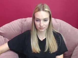 RaspberryCutieC naked on cam. Free Live Sex Chat Room