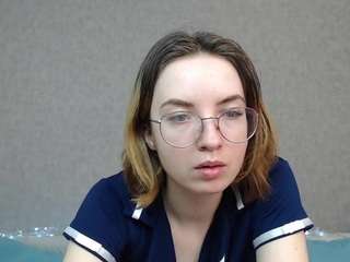 MaryKlaus  naked on cam.  Free Live Sex Chat Room