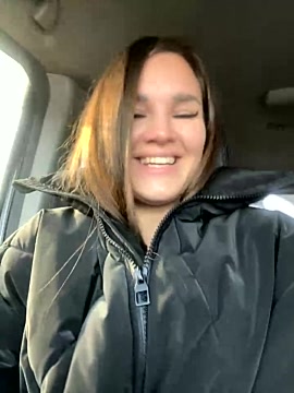 Niki_li xxx stripping on webcam for live porn video chat