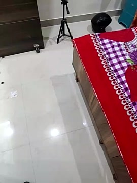 Desikudi xxx stripping on webcam for live porn video chat