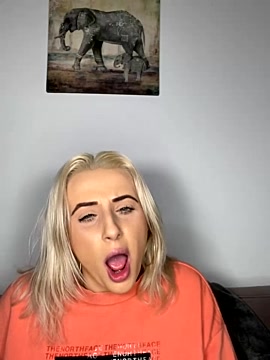 Fuckbate2015 xxx stripping on webcam for live porn video chat