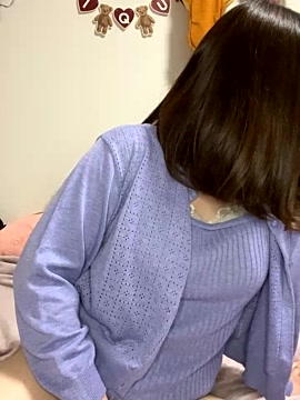 Mia_0917 xxx stripping on webcam for live porn video chat