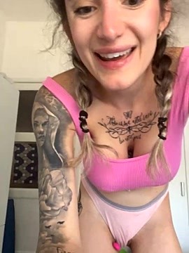 ViktoriaNyx xxx stripping on webcam for live porn video chat