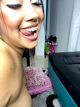 Yeong-Sweett_ xxx stripping on webcam for live porn video chat