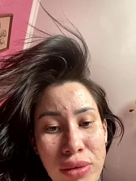 YunariHot xxx stripping on webcam for live porn video chat