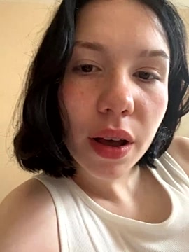 Amnesiaaahazee xxx stripping on webcam for live porn video chat