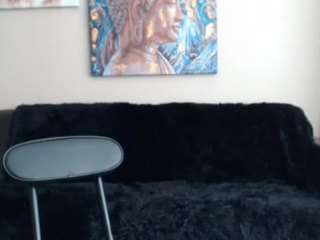 Diamond Kitty naked on cam. Free Live Sex Chat Room