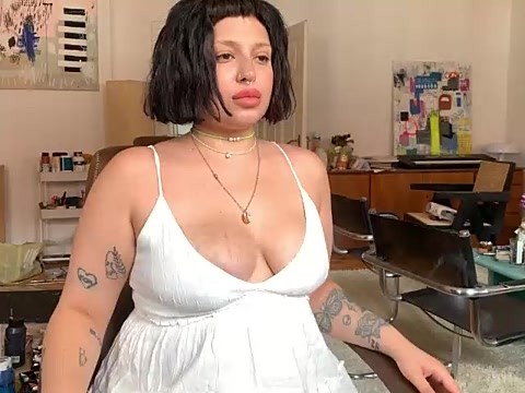Eskelle_ xxx stripping on webcam for live porn video chat
