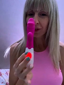 GaiaFerrari xxx stripping on webcam for live porn video chat