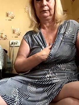 Irina2909@xh xxx stripping on webcam for live porn video chat