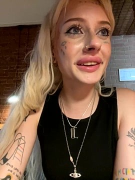 Melissa_crazy xxx stripping on webcam for live porn video chat