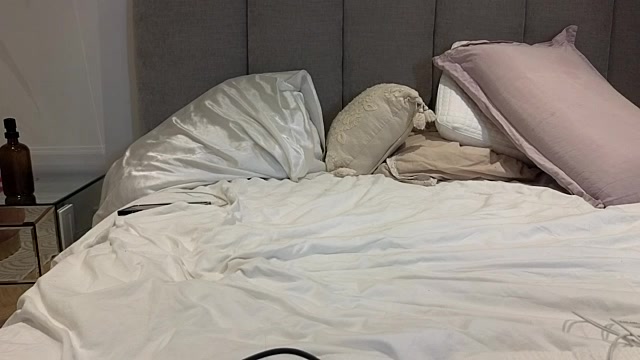 Mina_sauvage xxx stripping on webcam for live porn video chat