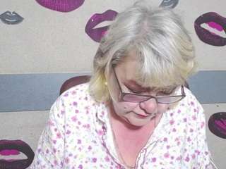 MiraAnto naked on cam. Free Live Sex Chat Room