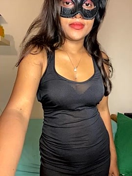 Tanisilva xxx stripping on webcam for live porn video chat