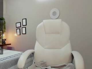 alis-collins1 naked on cam. Free Live Sex Chat Room