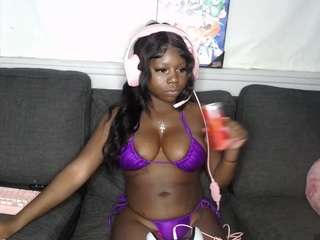 karliekayozz naked on cam. Free Live Sex Chat Room
