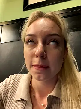 Melissa__mur xxx stripping on webcam for live porn video chat