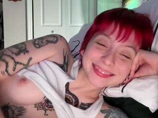 misskittyscratchesback naked on cam. Free Live Sex Chat Room