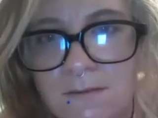 PrincessBear naked on cam. Free Live Sex Chat Room