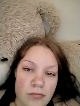 BabyHoneyyy69 xxx stripping on webcam for live porn video chat