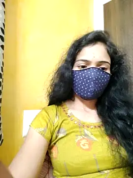 Keerthi-Telugu xxx stripping on webcam for live porn video chat