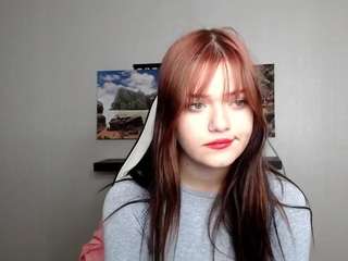 MollyColins naked on cam. Free Live Sex Chat Room