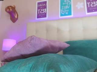 Noa Piett naked on cam. Free Live Sex Chat Room