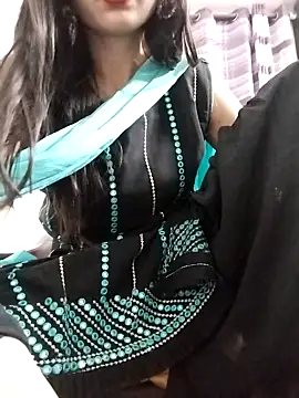 Noor-Darling xxx stripping on webcam for live porn video chat