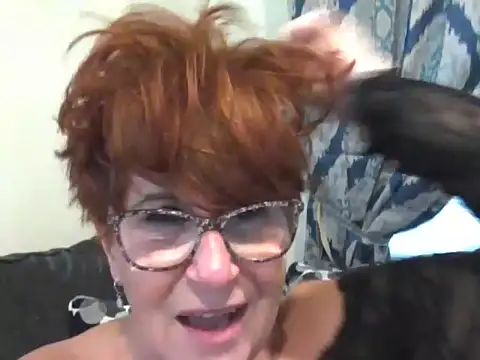 Plusizebigbooty xxx stripping on webcam for live porn video chat