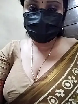 Queenlakshana xxx stripping on webcam for live porn video chat