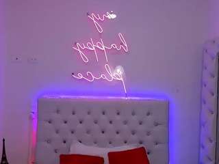 saray-martinezz naked on cam. Free Live Sex Chat Room