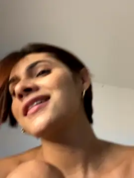 Susi_bell xxx stripping on webcam for live porn video chat