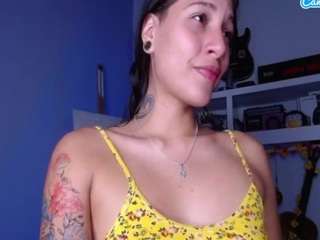 Alinett naked on cam. Free Live Sex Chat Room