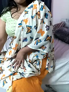 Beautiful_Cpl xxx stripping on webcam for live porn video chat