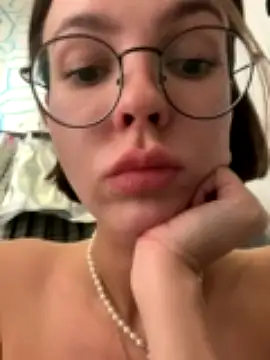 Brave_Teatcher xxx stripping on webcam for live porn video chat
