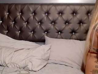 exotic69dreamz naked on cam. Free Live Sex Chat Room