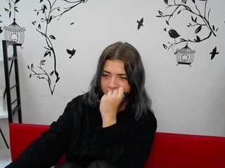 HannaCurly naked on cam. Free Live Sex Chat Room