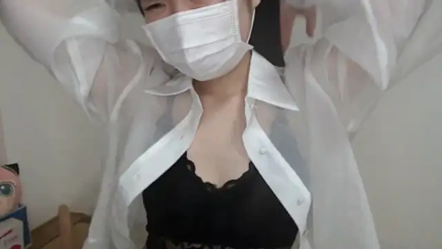 LilyinJapan xxx stripping on webcam for live porn video chat