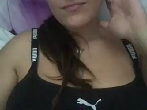 Orsacchiotta22 xxx stripping on webcam for live porn video chat