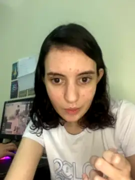 Polemizar xxx stripping on webcam for live porn video chat