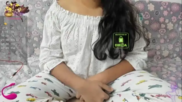 Srivalli-26 xxx stripping on webcam for live porn video chat