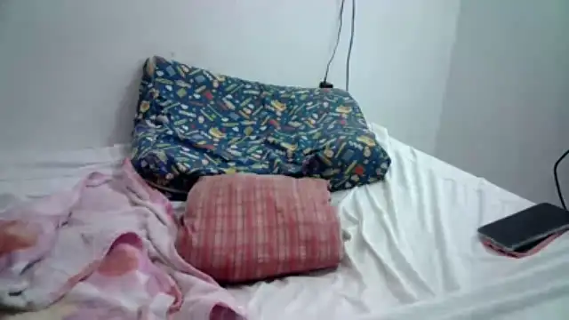 Carolina_uribe xxx strip on cam for live porn chat