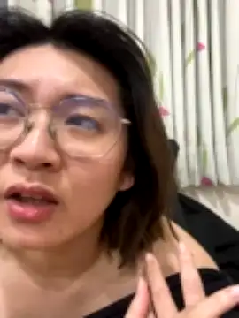F-nini xxx strip on cam for live porn chat
