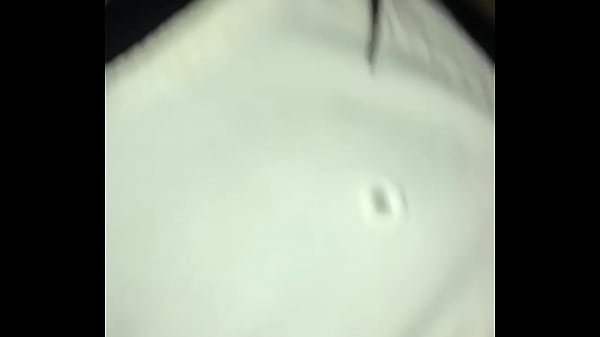 Lousiana Street Walker Pukes On Dick