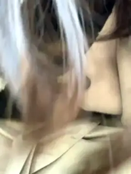 Makimaki411 xxx strip on cam for live porn chat