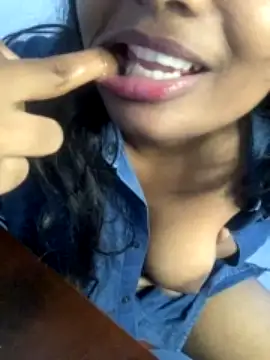 Maria_morine92 xxx stripping on webcam for live porn video chat