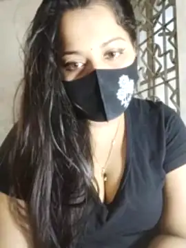 Mimi-Rose xxx strip on cam for live porn chat